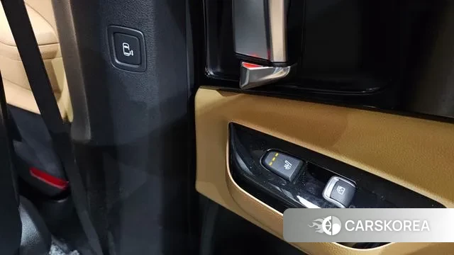 Kia Carnival 4th generation id 3306187 из Кореи 9