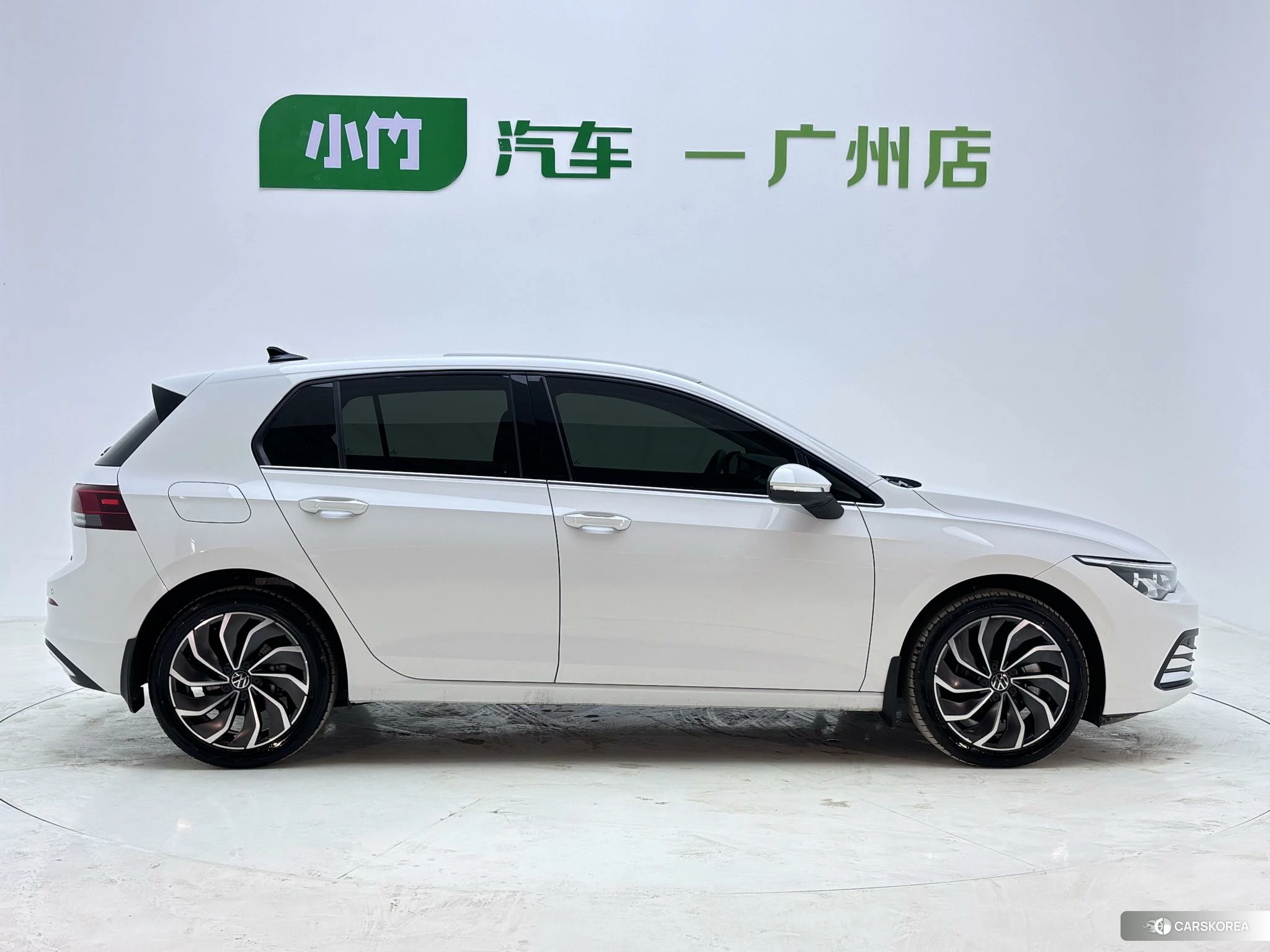 Volkswagen Golf id 4455264 из Китая 9
