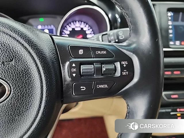 Kia All New Carnival id 4485894 из Кореи 9