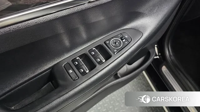 Hyundai Grandeur IG id 3060395 из Кореи 9