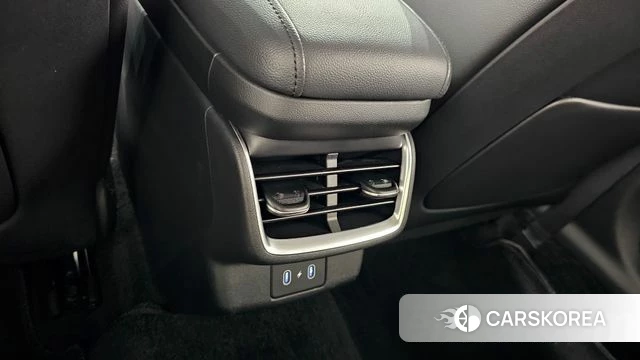 Hyundai Grandeur (GN7) id 4618079 из Кореи 9