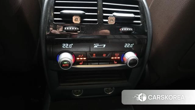 BMW 5 Series (G30) id 4225835 из Кореи 9