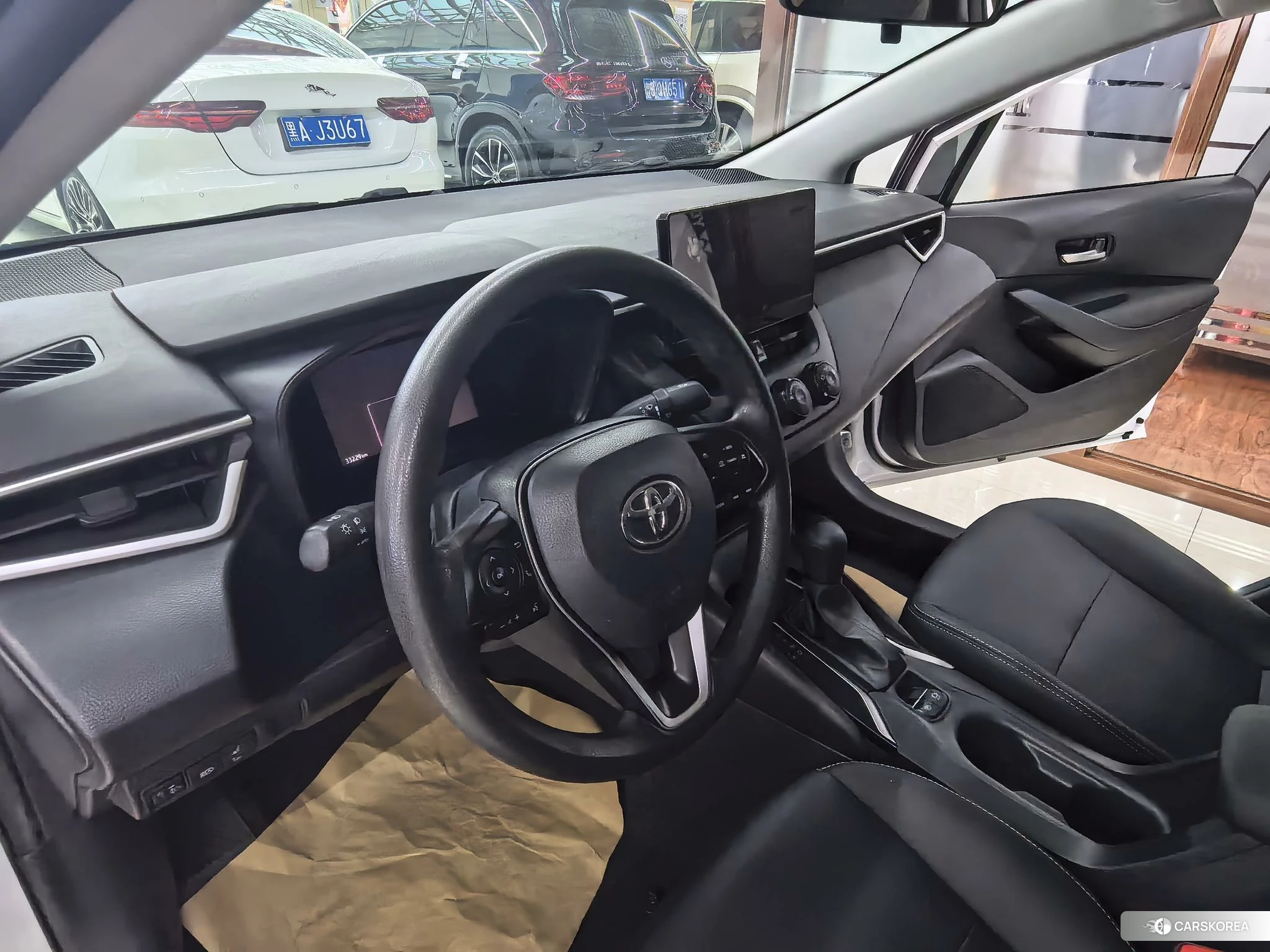 Toyota Corolla id 4513515 из Китая 9