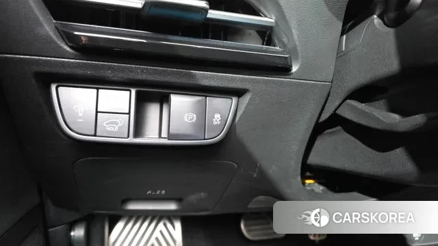 Kia EV6 id 3560940 из Кореи 9