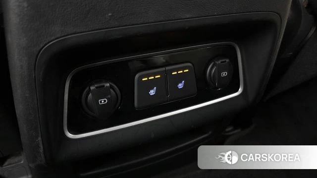 Hyundai The New Grand Starex id 3936079 из Кореи 9