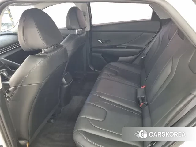 Hyundai Avante (CN7) id 3529101 из Кореи 9