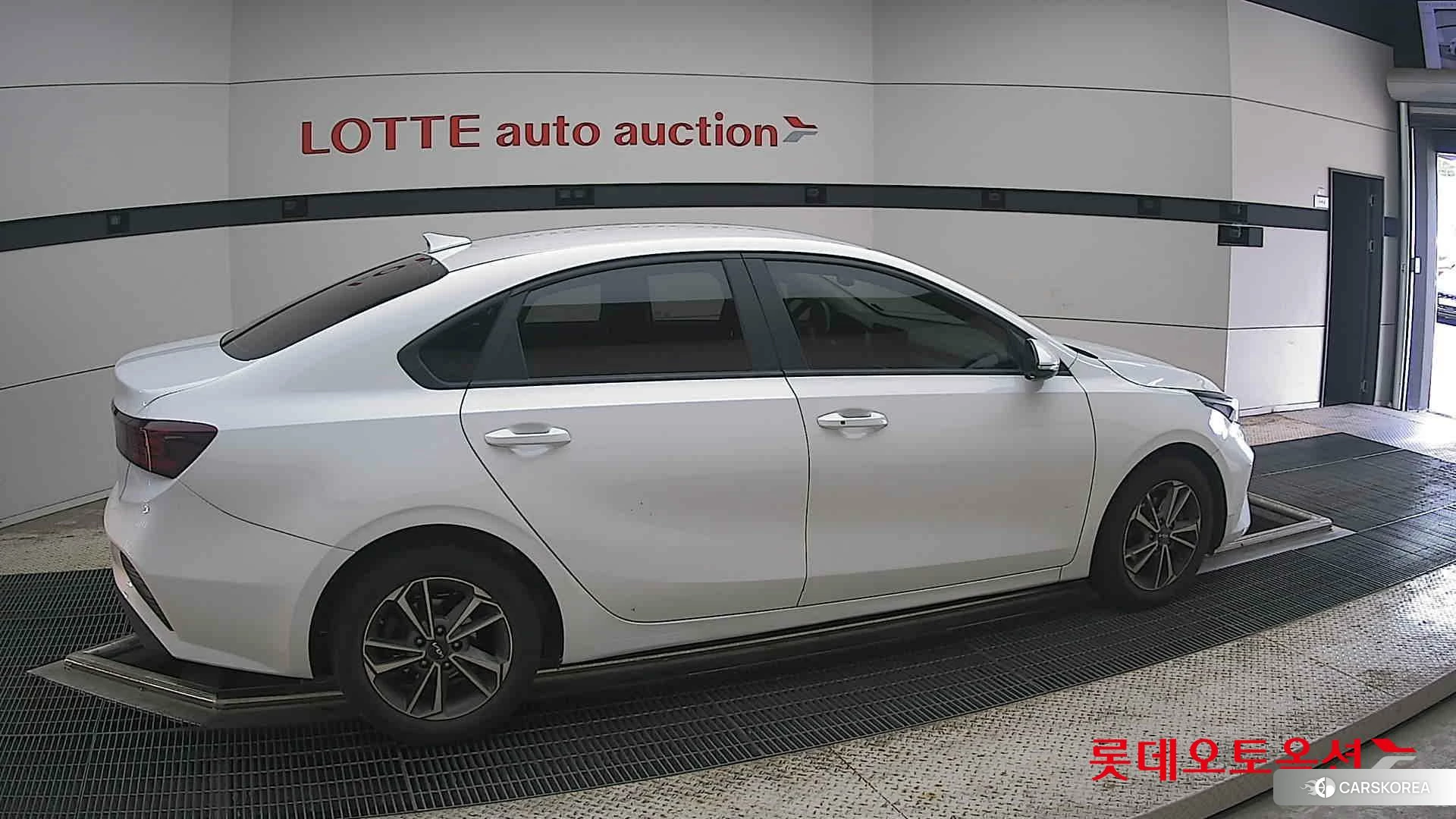 Kia K3 id 4504348 из Кореи 9