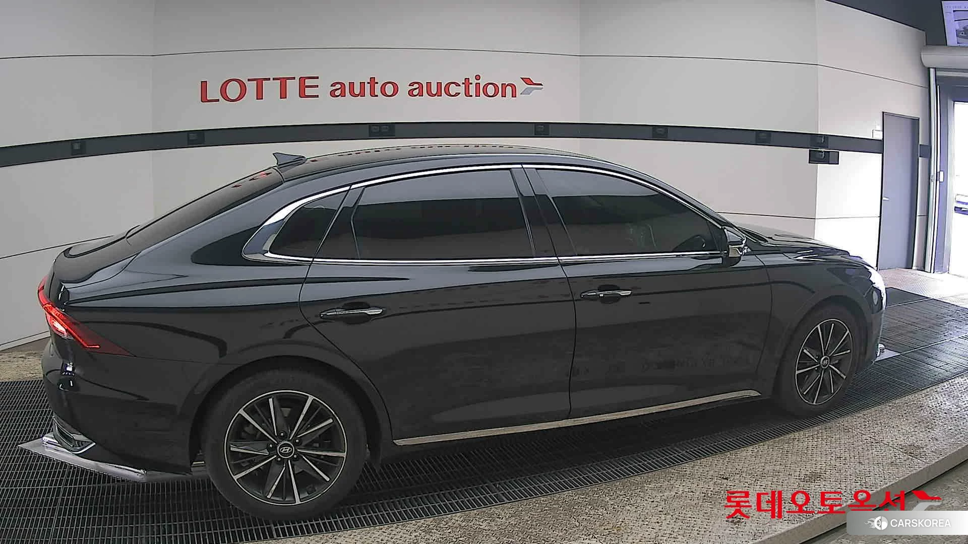 Hyundai Grandeur id 3875700 из Кореи 9