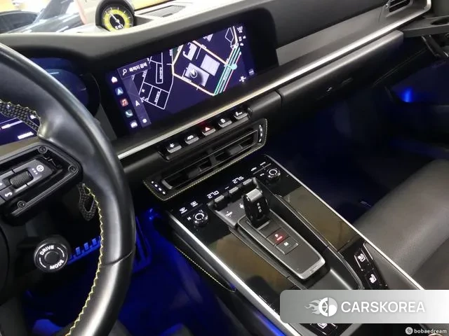 Porsche 911(992) id 3555291 из Кореи 9