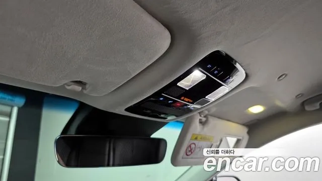 Hyundai Grandeur (GN7) id 2910277 из Кореи 9