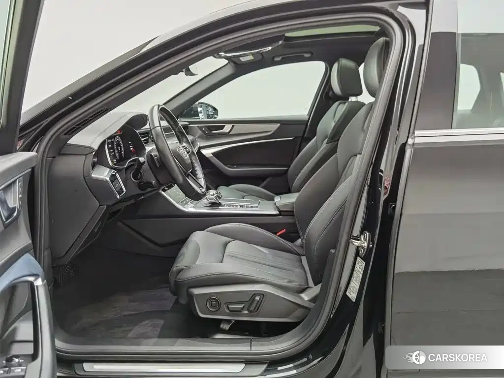 Audi A6L id 4576656 из Китая 9