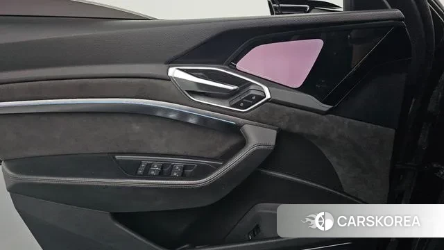 Audi e-Tron id 3449024 из Кореи 9