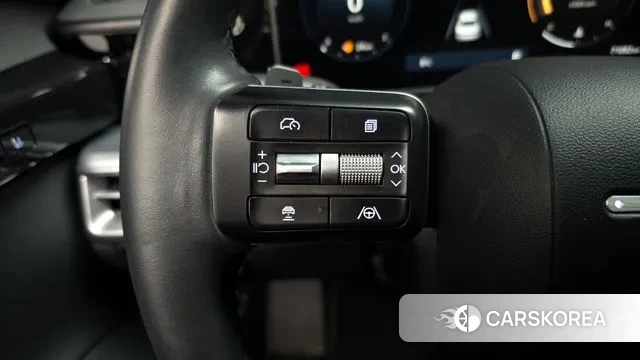 Hyundai Grandeur (GN7) id 3726380 из Кореи 9