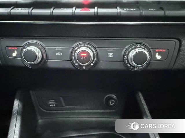 Audi Q2L id 4291314 из Китая 9