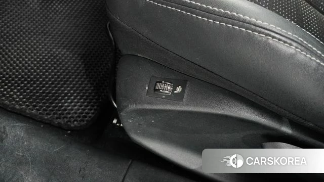 Peugeot 2008 id 3899466 из Кореи 9