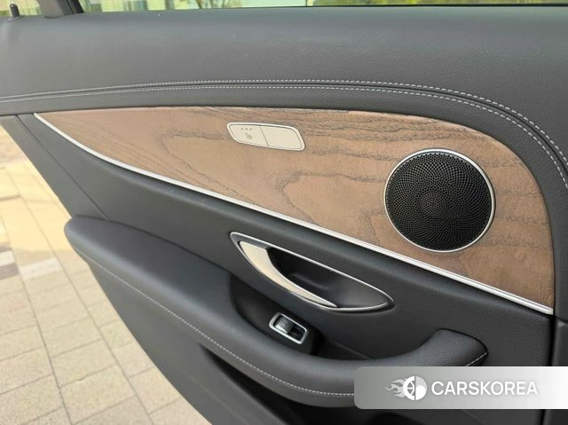 Mercedes-Benz E-Class W213 id 3953393 из Кореи 9
