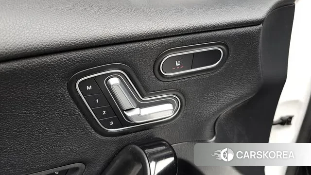 Mercedes-Benz A-Class W177 id 3412599 из Кореи 9