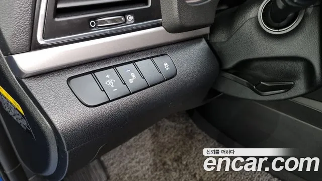 Hyundai Avante AD id 2627960 из Кореи 9