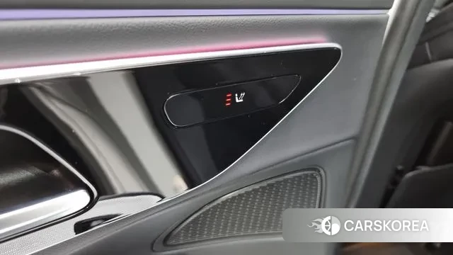 Mercedes-Benz E-Class W214 id 3031379 из Кореи 9