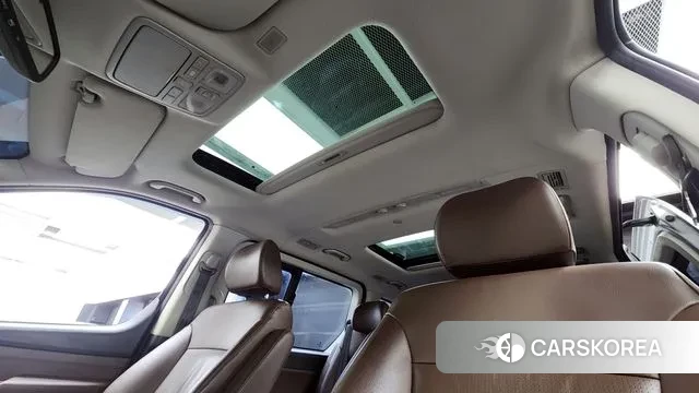 Hyundai The New Grand Starex id 3345201 из Кореи 9