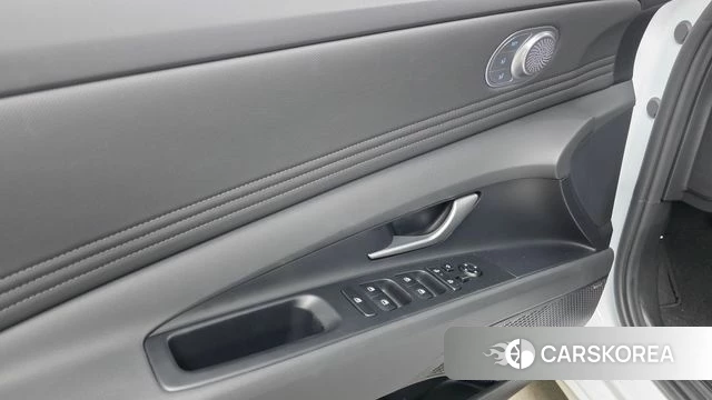 Hyundai The New Avante (CN7) id 3786129 из Кореи 9