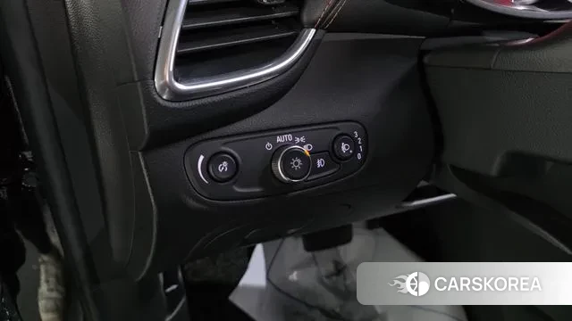 Chevrolet (GM Daewoo) The New Trax id 3455039 из Кореи 9