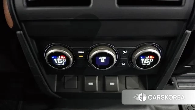 Land Rover Defender (L663) id 2997973 из Кореи 9