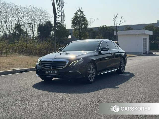 Mercedes-Benz E-class id 4210859 из Китая 9