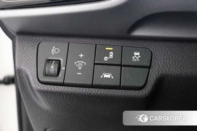 Kia Stonic id 3694944 из Кореи 9