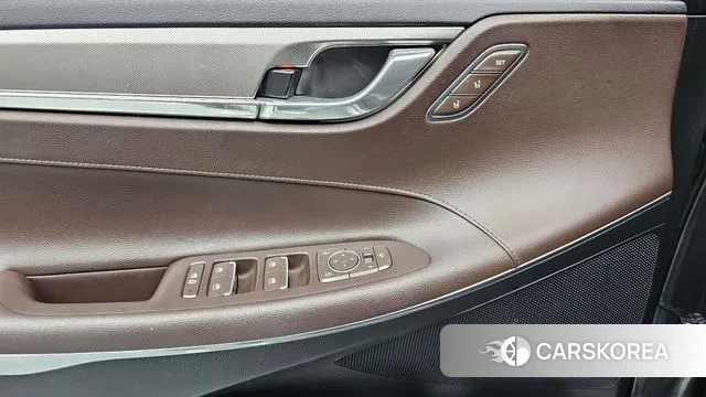 Hyundai The New Grandeur IG id 3472815 из Кореи 9