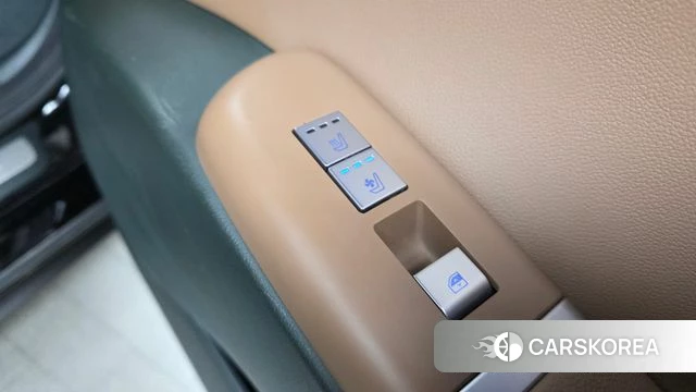 Hyundai Grandeur (GN7) id 3864981 из Кореи 9