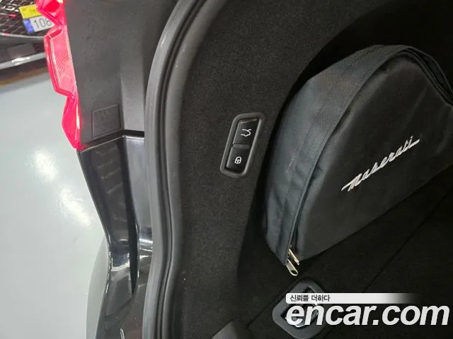 Maserati Levante id 2683003 из Кореи 9