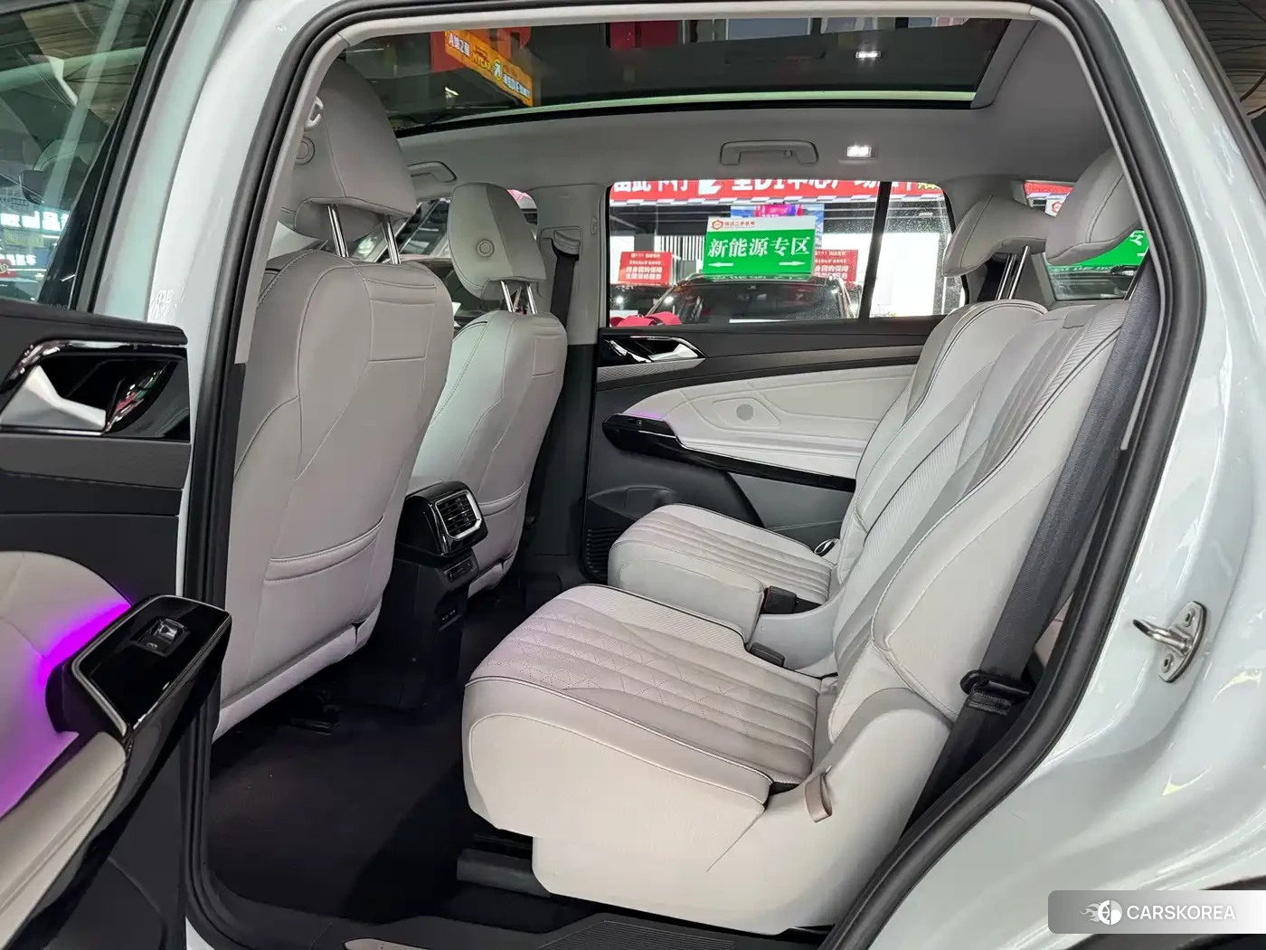 Volkswagen ID.6 X id 4644637 из Китая 9
