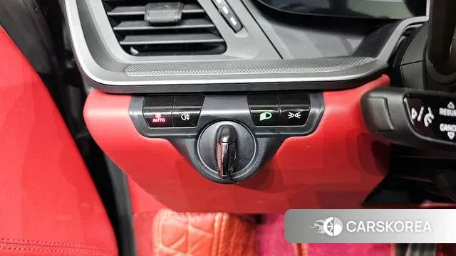 Porsche 911(992) id 3686869 из Кореи 9