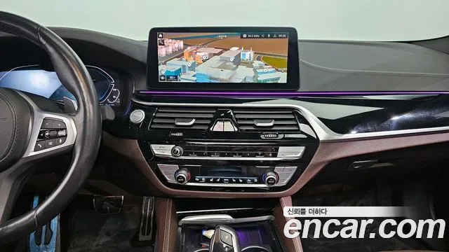 BMW 5 Series (G30) id 2700153 из Кореи 9