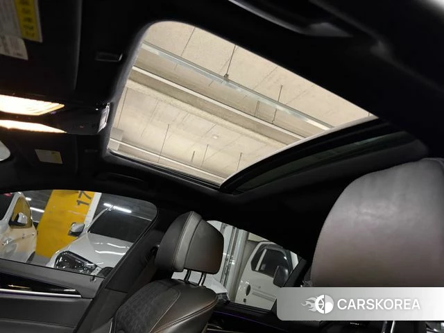 BMW 5 Series (G30) id 3866966 из Кореи 9