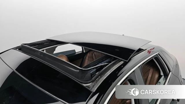 Hyundai Grandeur (GN7) id 3864952 из Кореи 9