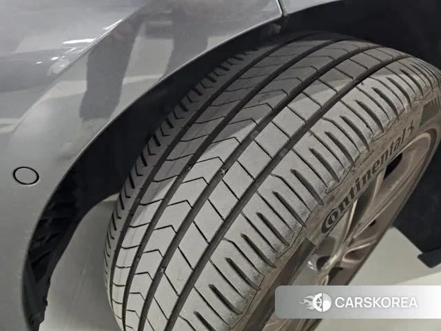 BMW 1 Series (F40) id 3355031 из Кореи 9