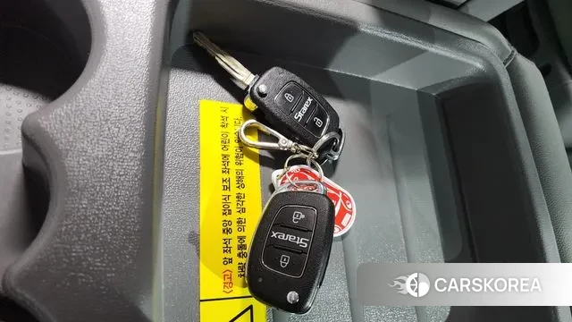 Hyundai The New Grand Starex id 3076000 из Кореи 9