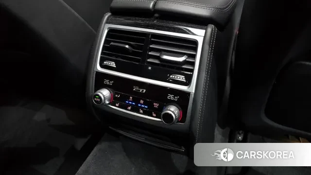 BMW 7 Series (G11) id 3773006 из Кореи 9