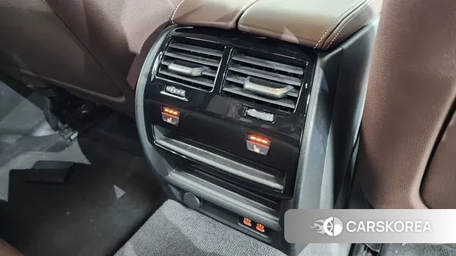 BMW 5 Series (G30) id 3373048 из Кореи 9