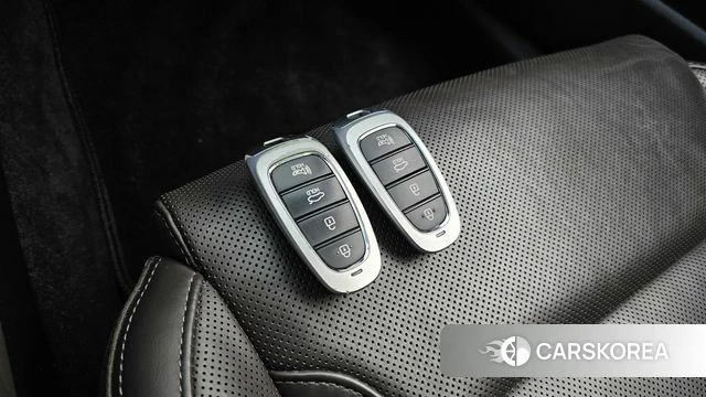 Hyundai The New Grandeur IG Hybrid id 4294467 из Кореи 9