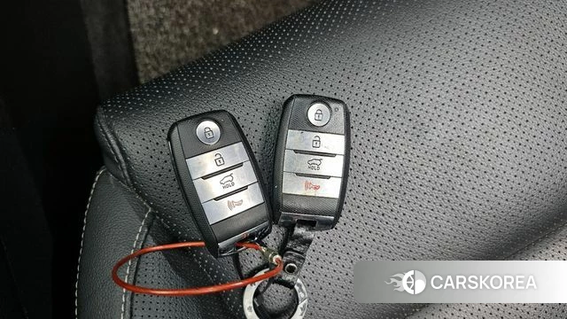 Kia Sportage The Bold id 4318176 из Кореи 9