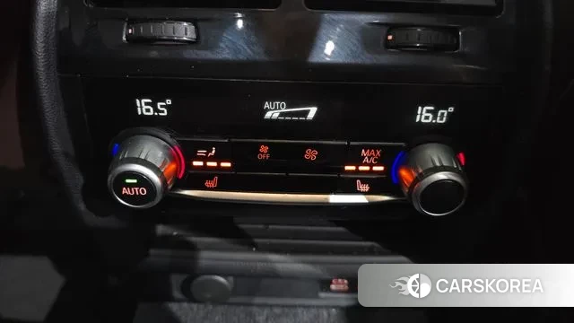 BMW 5 Series (G30) id 3384709 из Кореи 9