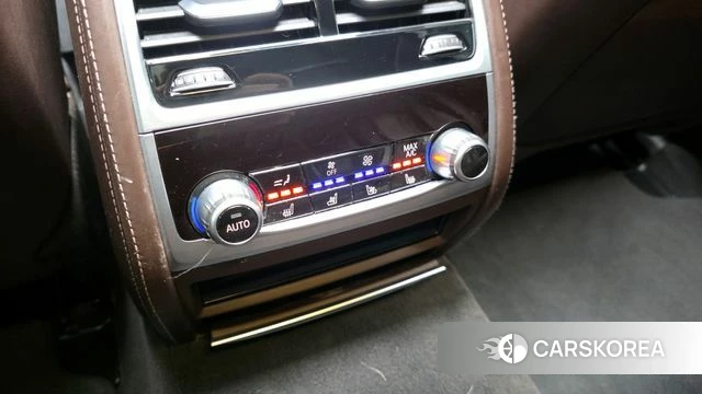 BMW 7 Series (G11) id 3853632 из Кореи 9