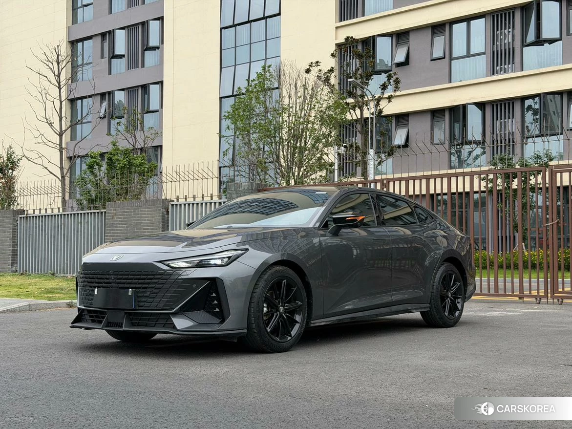 Chang'an UNI-V id 4479740 из Китая 9