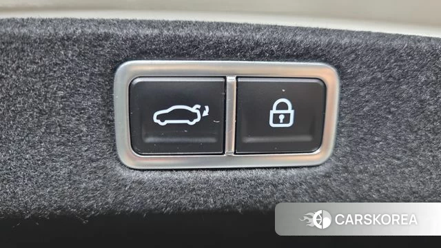 Hyundai Grandeur Hybrid (GN7) id 4589944 из Кореи 9