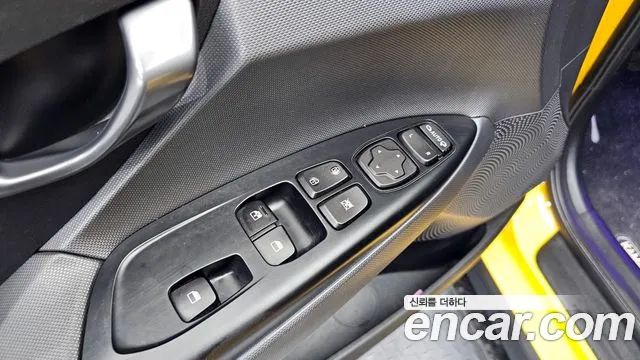 Hyundai Veloster (JS) id 2808568 из Кореи 9