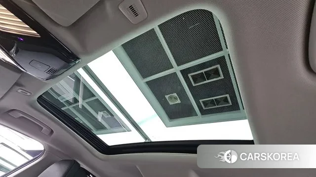 BMW 5 Series (G30) id 3758473 из Кореи 9