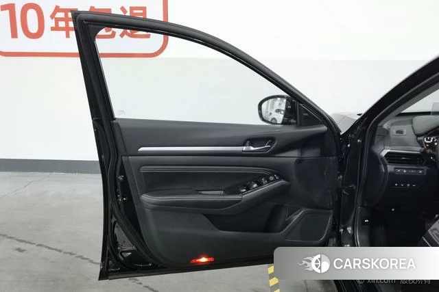 Nissan Teana id 4273608 из Китая 9